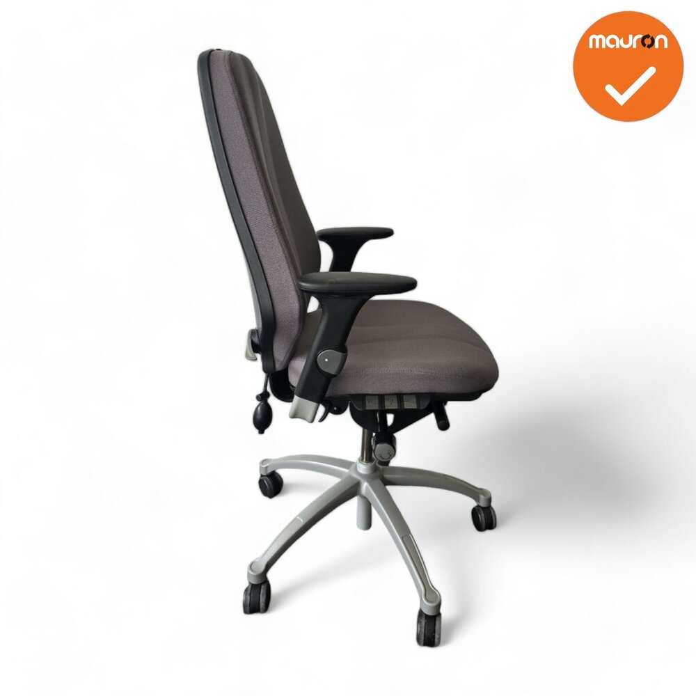 RH Logic 400 - beige stoffering  - Zilvergrijs voetkruis