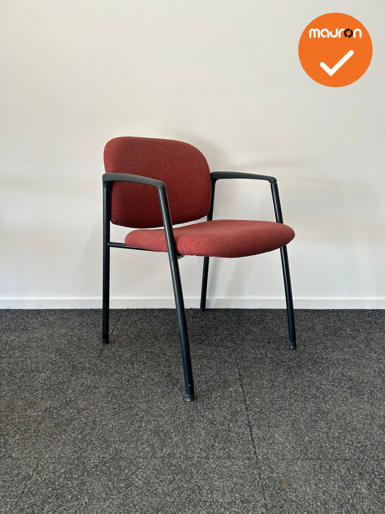 Vergaderstoel - Ahrend 320 - rode stoffering - zwart frame