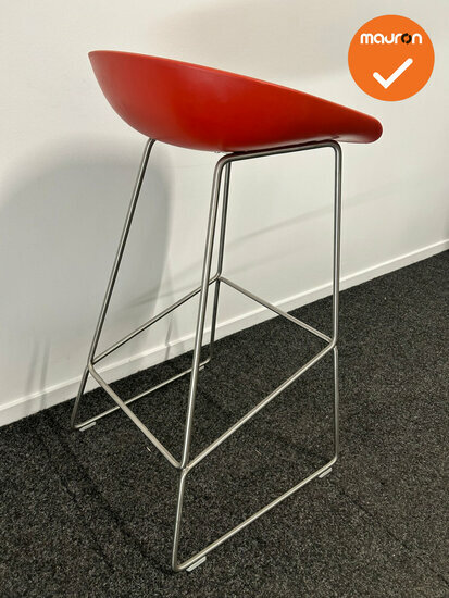 Barkruk - HAY- about a stool - Rood gestoffeerd - chroom onderstel