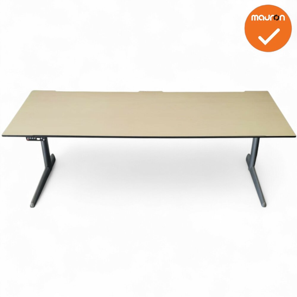 Ahrend 500 zit-sta bureau - 200x80 - refurbished - Ahorn blad - zilvergrijs onderstel