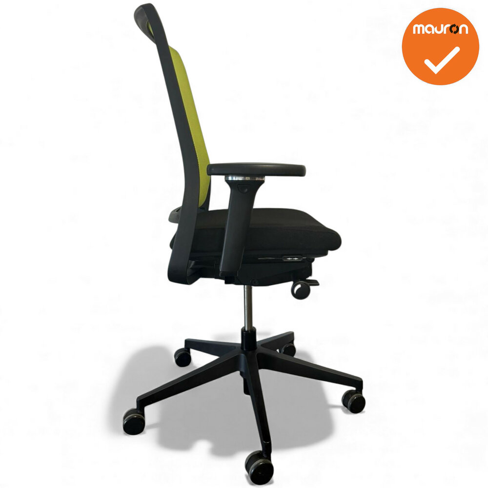 Gispen Zinn - 4D Armleggers - Zwart gestoffeerde zitting met groen netweave - zwart voetkruis