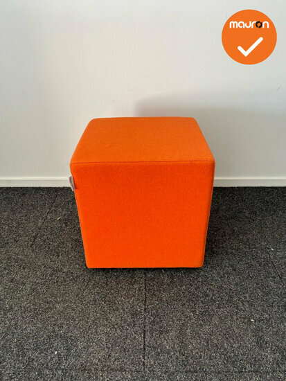 Rohde &amp; Grahl - Poef - met wielen - 45x45x45cm - Oranje