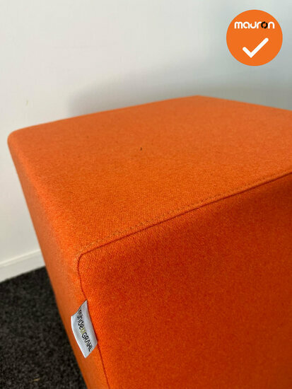 Rohde &amp; Grahl - Poef - met wielen - 45x45x45cm - Oranje