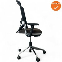 Haworth Comforto 59 - Bruine stoffering - gepolijst aluminium voetkruis