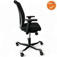 HAG bureaustoel Creed 6005 - Stof Zwart - Frame Zwart  -  3D Armleggers - Nieuwstaat