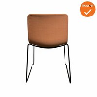 Vergaderstoel - Fredericia Denmark - Oranje gestoffeerd met zwart frame