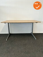Ahrend 500 - Handmatig verstelbaar bureau - 140x80cm - Bestaand Halifax Naturel blad - zilvergrijs onderstel