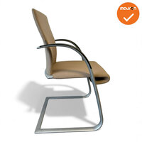 Ahrend A350 vergaderstoel - Beige stoffering - Zilvergrijs frame