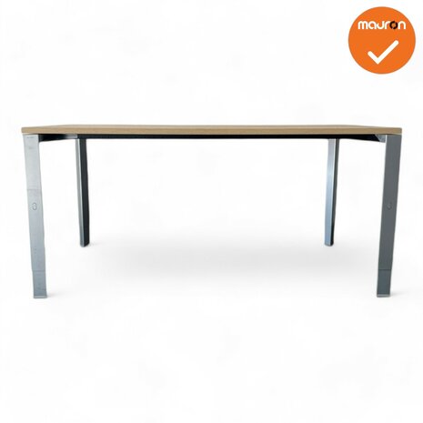 Ahrend 700 - 4 poots tafel - Zilvergrijs onderstel 