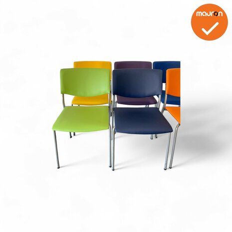 Ahrend Vergaderstoel - 460 - grijs onderstel - set van 8 gekleurd kunslederen stoelen