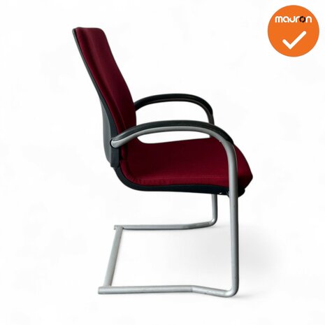Ahrend 230 vergaderstoel - Zilvergrijs frame - Rode stoffering