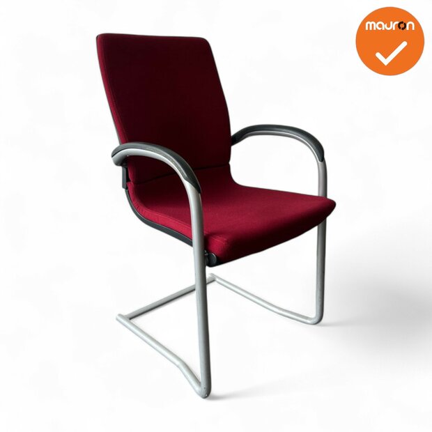 Ahrend 230 vergaderstoel - Zilvergrijs frame - Rode stoffering