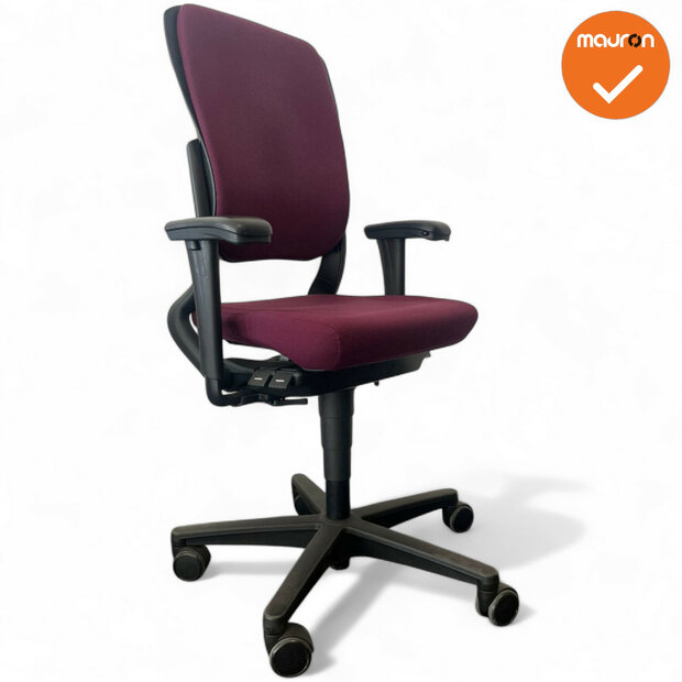 Ahrend 230 - Hoge rug  - Bordeaux rode stoffering - Zwart voetkruis