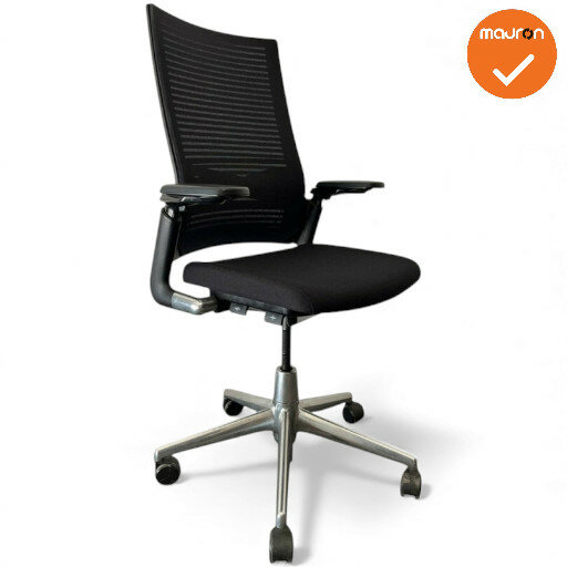 Ahrend 2020 - refurbished - hoge rug - nieuwe stoffering - gepolijst aluminium voetkruis 